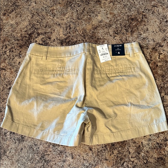 J Crew size 4, Women's Khaki Cotton Blend Shorts - Picture 3 of 3